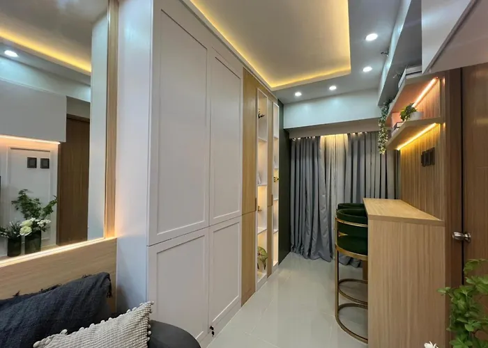 A2 Condotel Manila